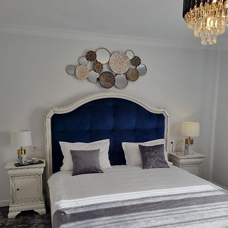Tesa Boutique Hotel Тыргу-Нямц Экстерьер фото